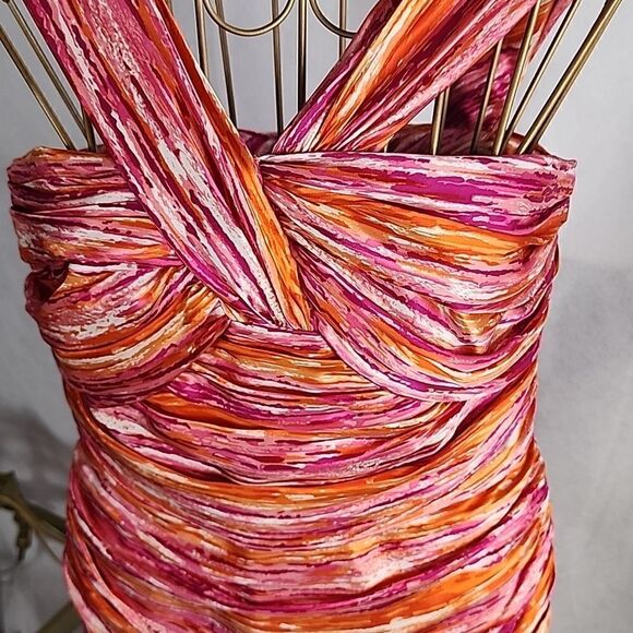 Carmen Marc Valvo Dress Size 6 100% Silk - Picture 1 of 12